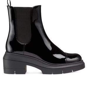 Stuart Weitzman Norah Chelsea Boots Size 9.5